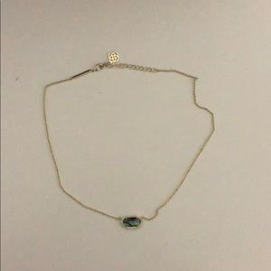 Kendra Scott necklace